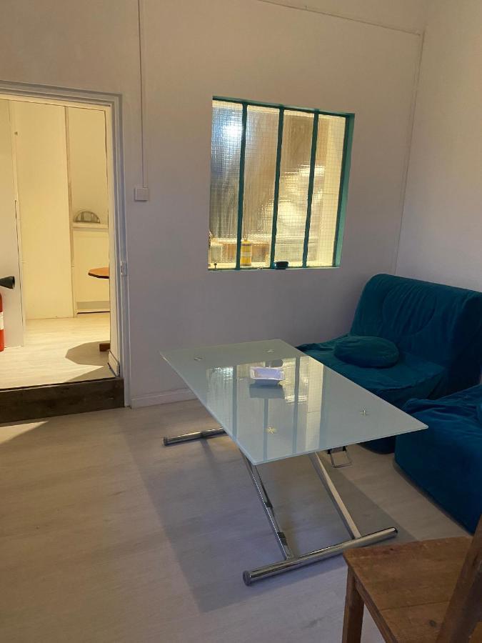Adorable Gesthouse Avec Parking Gratuit Sur Place. Le Chene Exterior foto