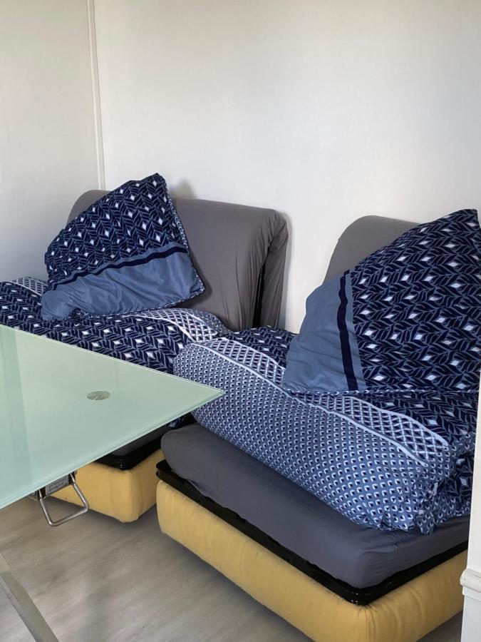 Adorable Gesthouse Avec Parking Gratuit Sur Place. Le Chene Exterior foto